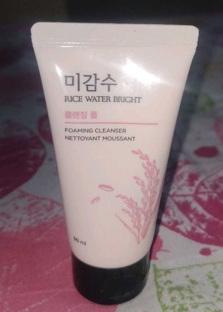 Rice Water Bright Foaming Cleanser