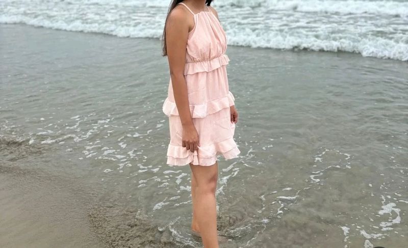 Light pink Color Dress Useful ForVacation Or Beach