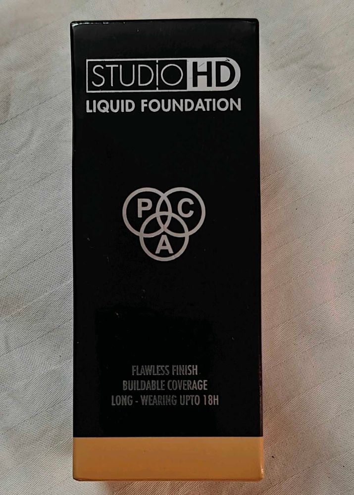 PAC LIQUID FOUNDATION