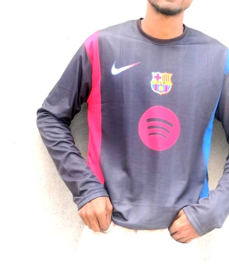 Nike Barcelona Long Sleeve T-Shirt