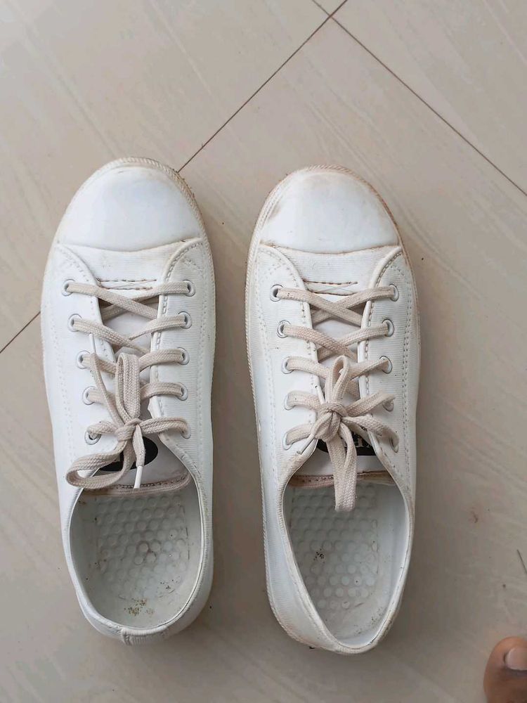 Casual White Shoes