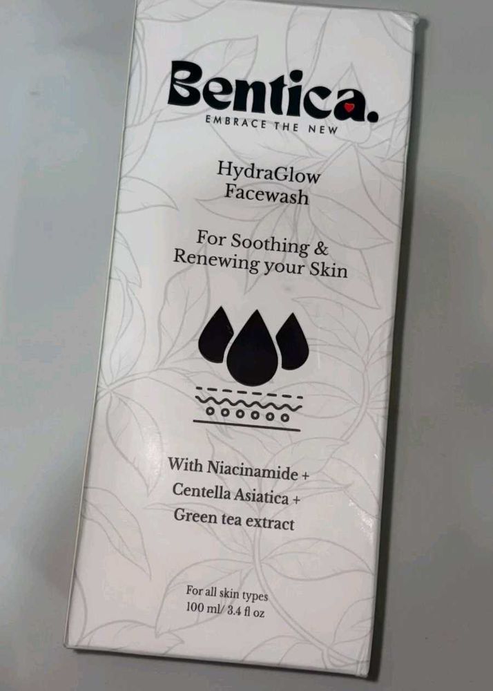 Bentica HydraGlow Facewash