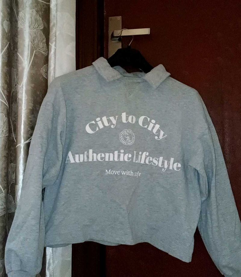 Grey Graphic Print Sweatshirt