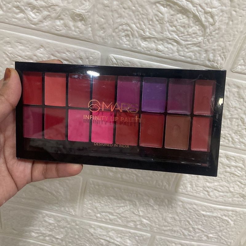 Mars Infinity Lip Palette
