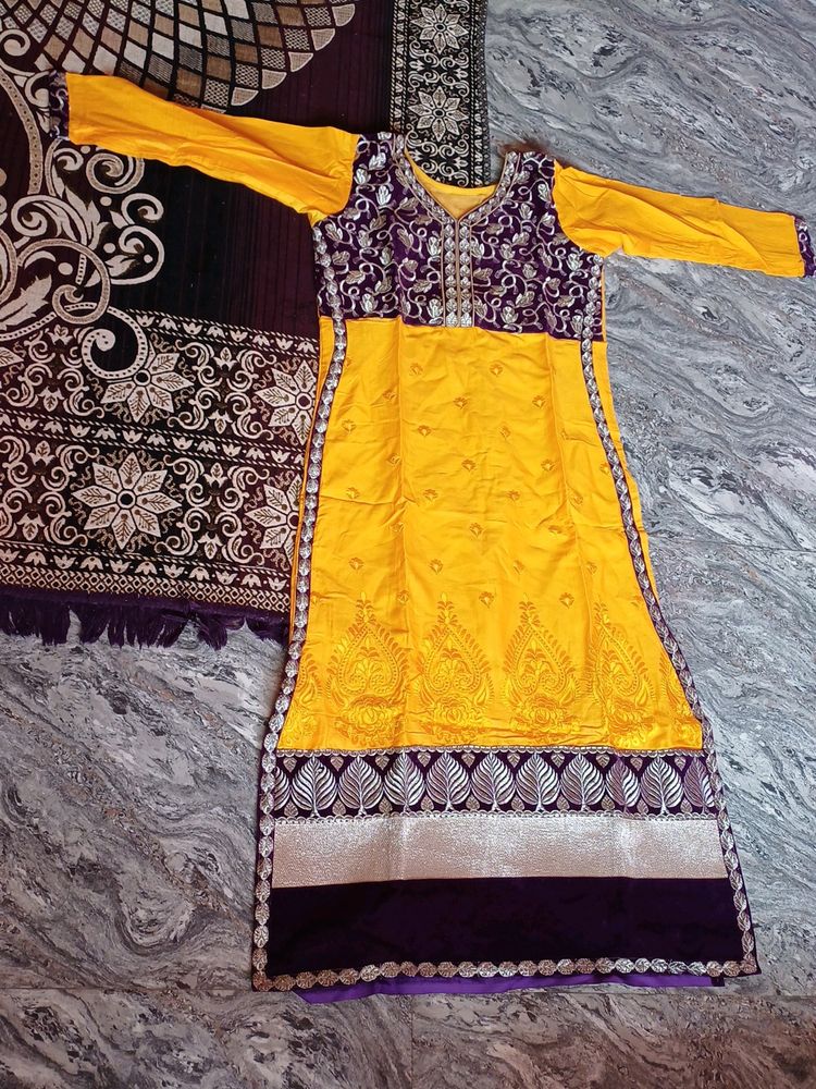 Festive Wear Long Kurti With Pant And Dupatta