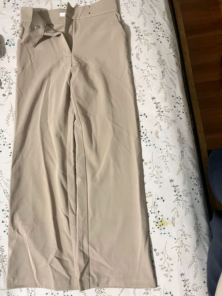 H&amp;M Trousers