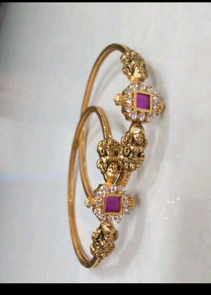 New One Gram Gold Nakkashi Bangles(2 Kade)