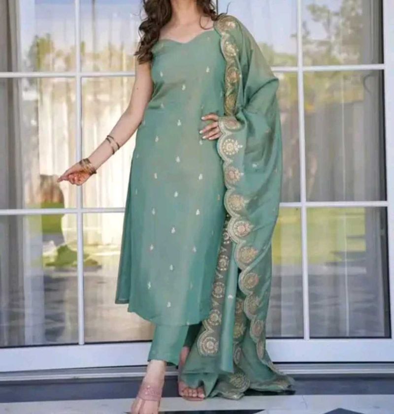 Elegant Mint Green Kurta Set