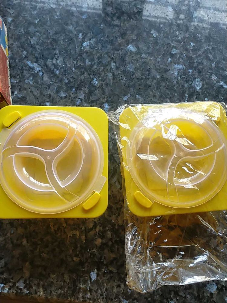 Plastic Microwavable Two Containers With Lid