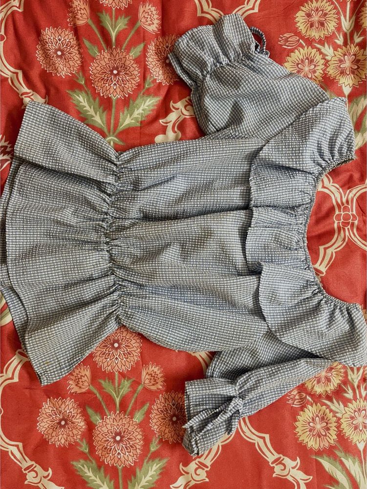 Cute Off-Shoulder Top