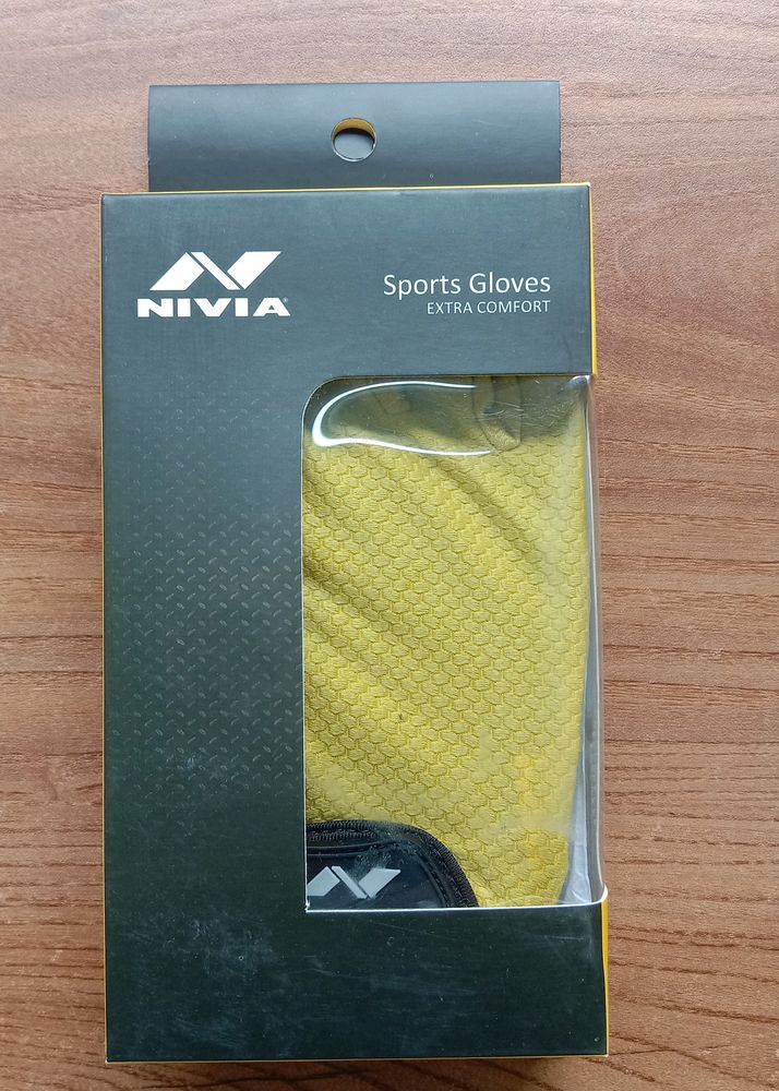 Nivia Gym Gloves Python