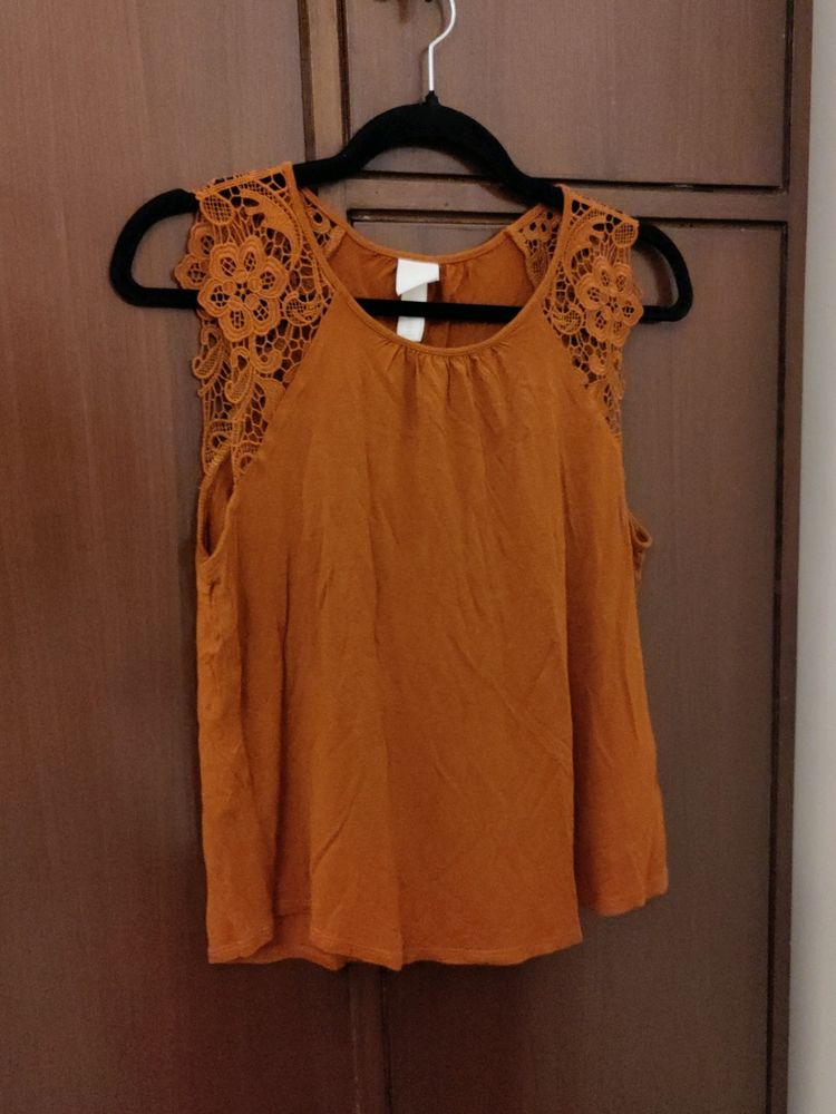 H&amp;M Top
