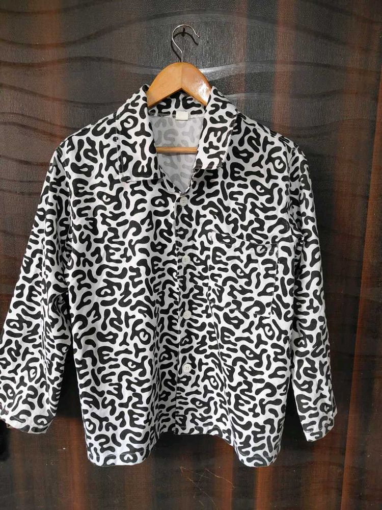 Patterned Button-Down Shirt