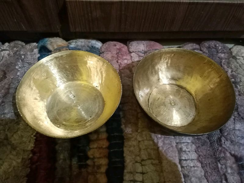 Bronze Bowl Set Of 2