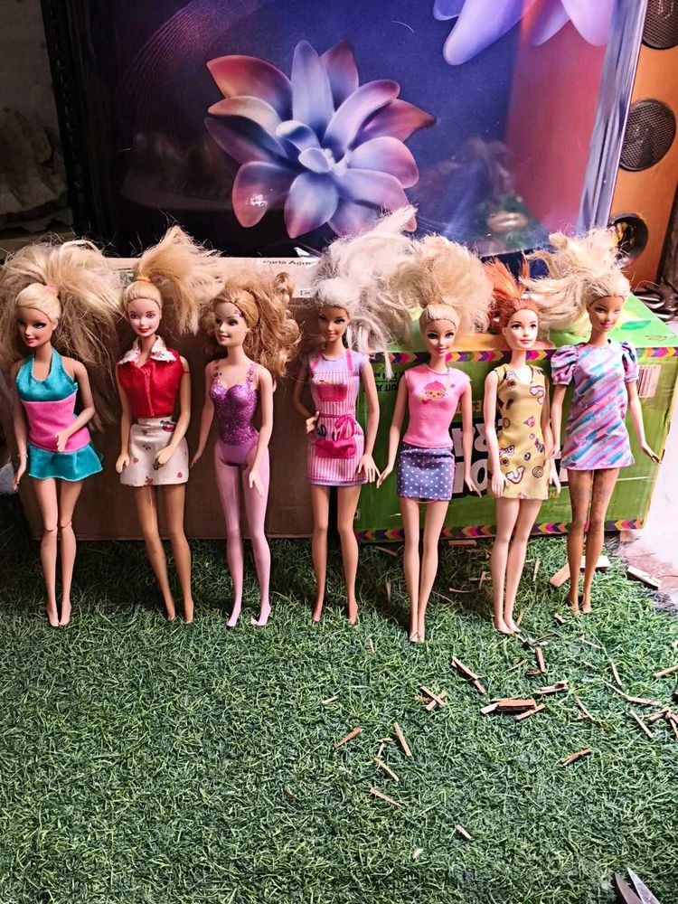 dolls
