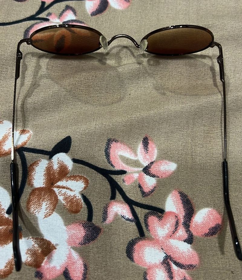 Retro Oval Sunglasses