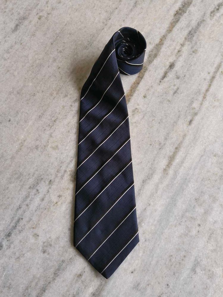 Man Tie 56 Inch Long