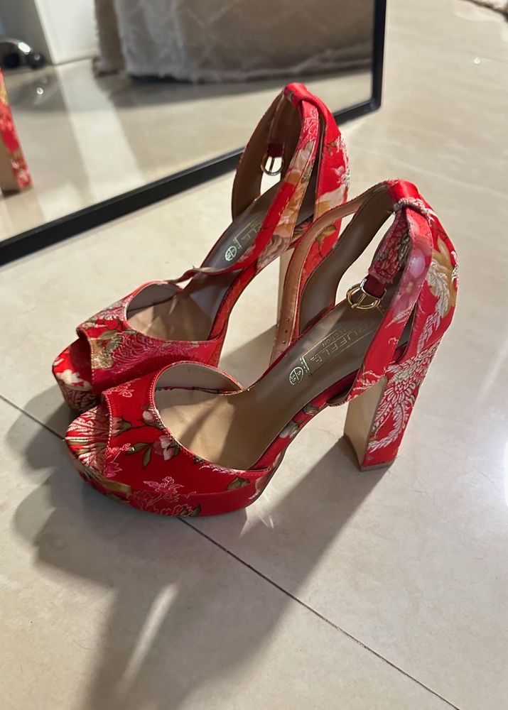 Red Floral Heels size 38