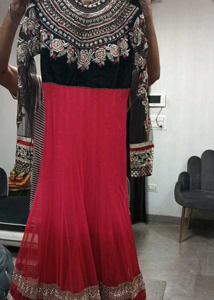 Elegant Anarkali With Duppta