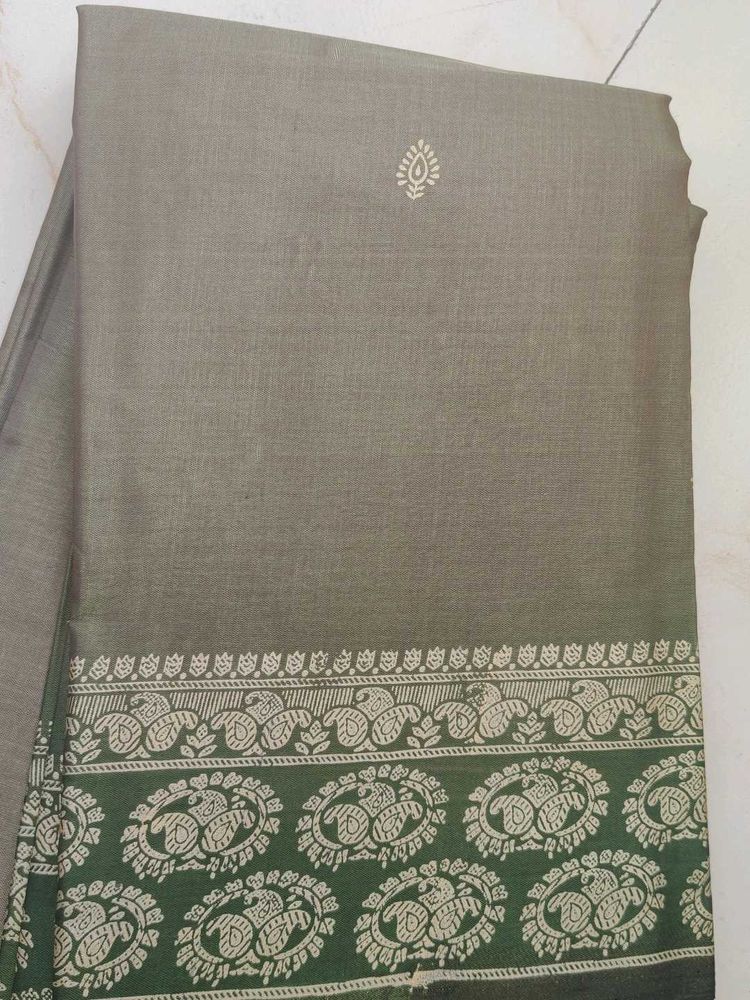 Elegant Festive brand new saree