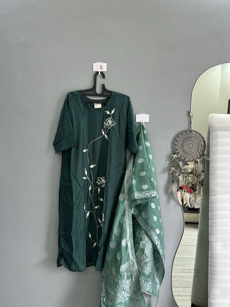 Very Pretty Kurta With Dupatta