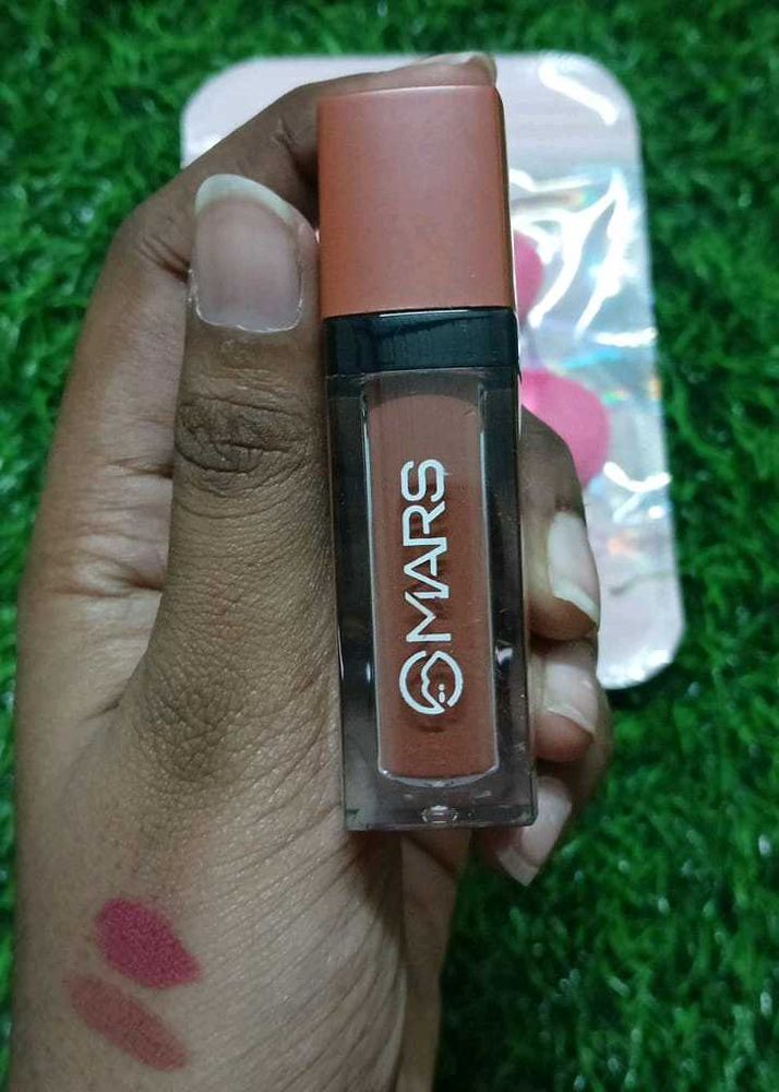 Mars Lipstick