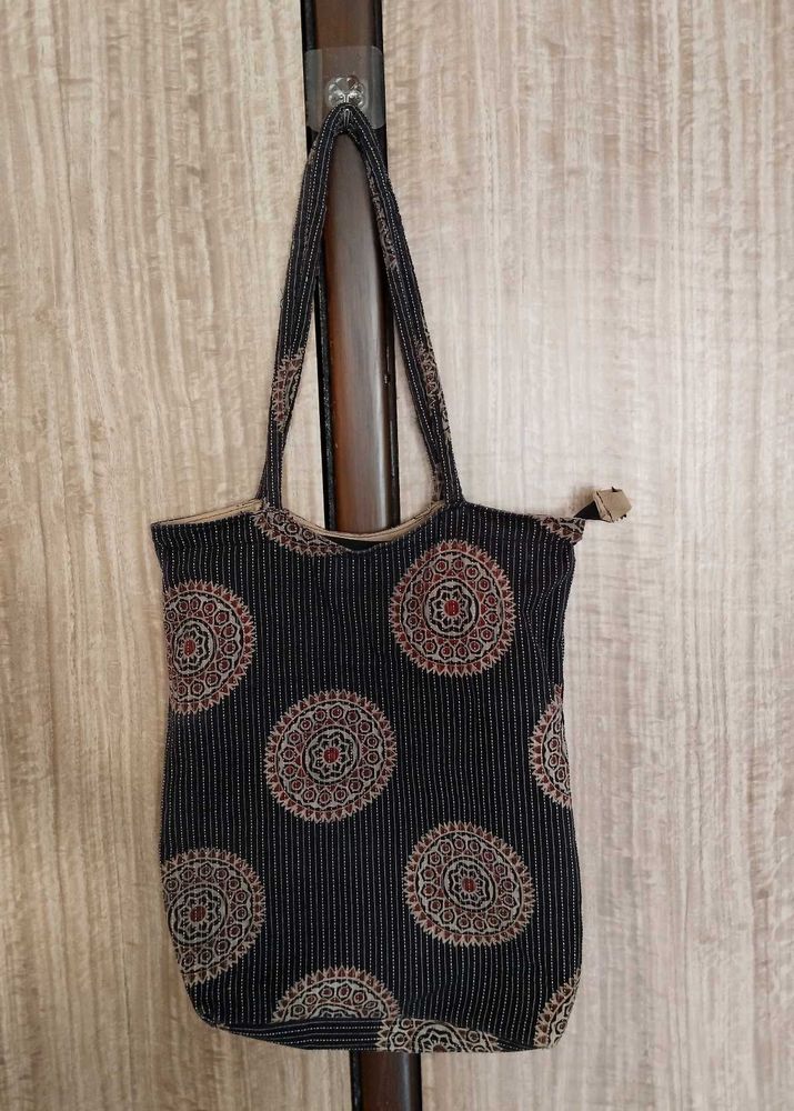Mandala Design Tote Bag