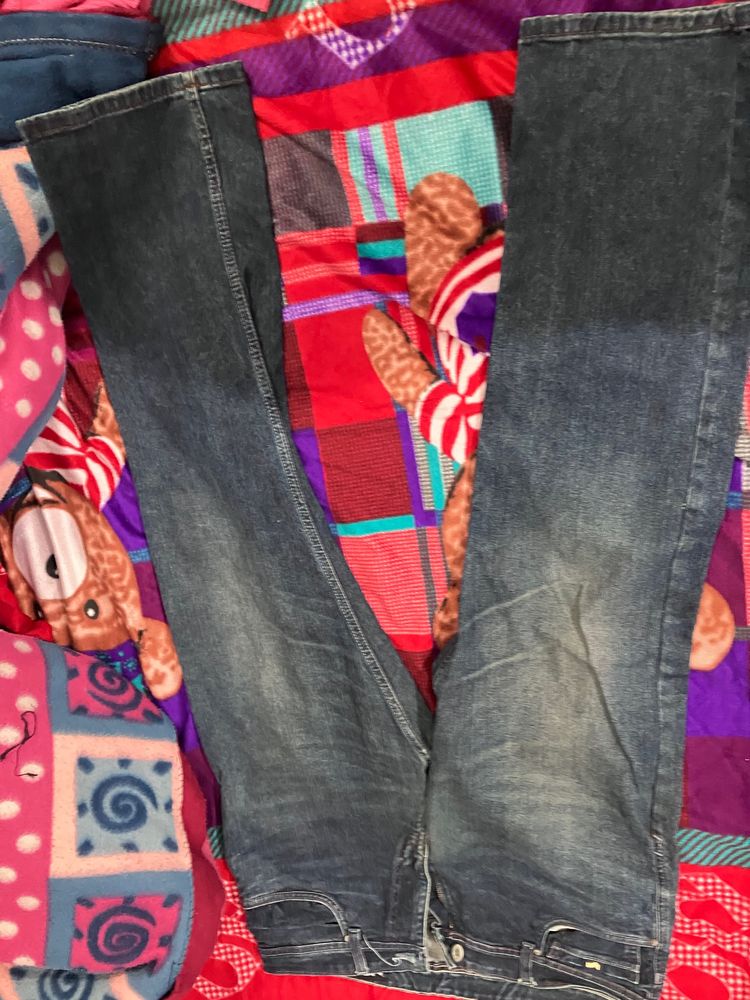 Black Shade Jean