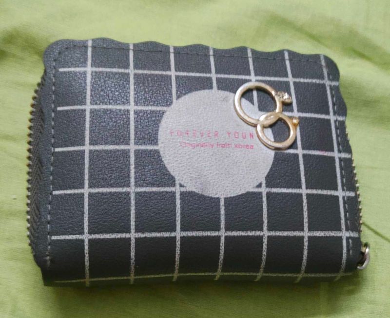 like new Forever Young Wallet