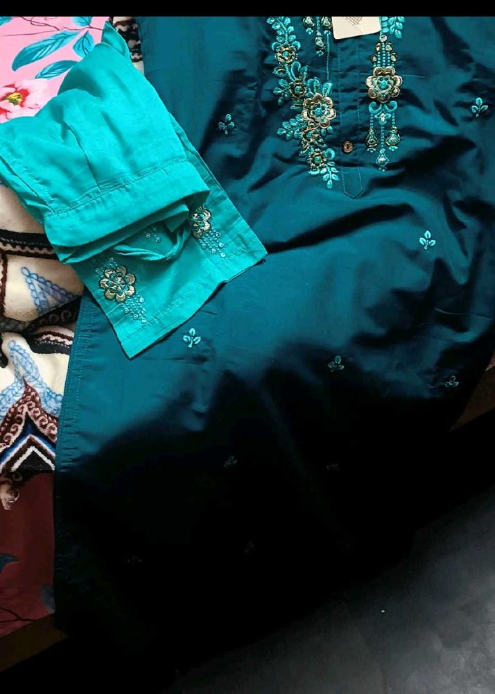 Embroidered Kurta Set
