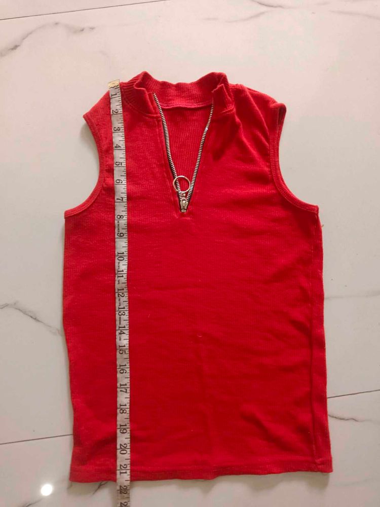 Red Sleeveless Top Stretchable