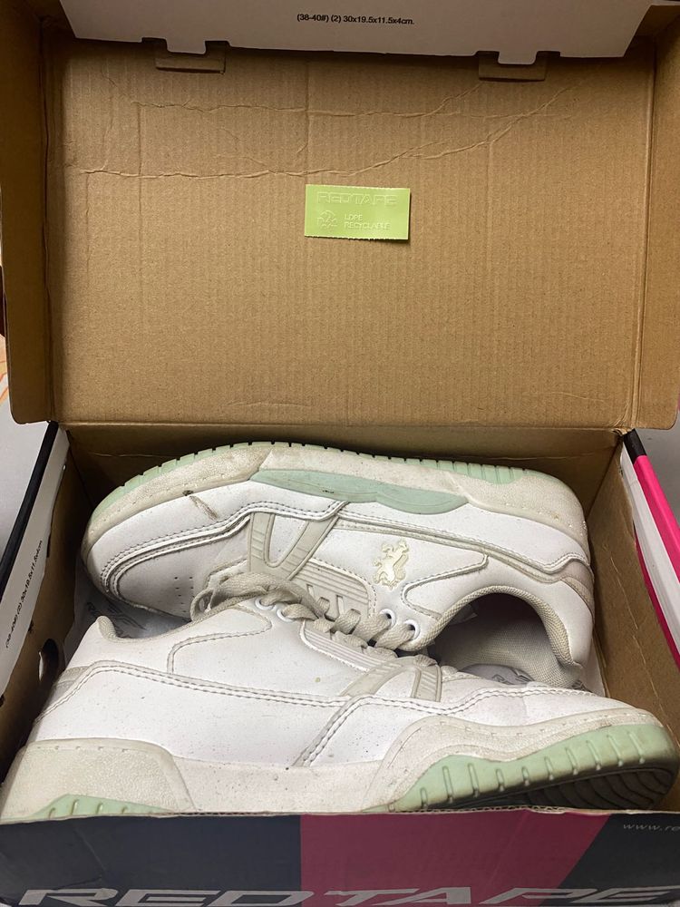 Red Tape Women Sneakers