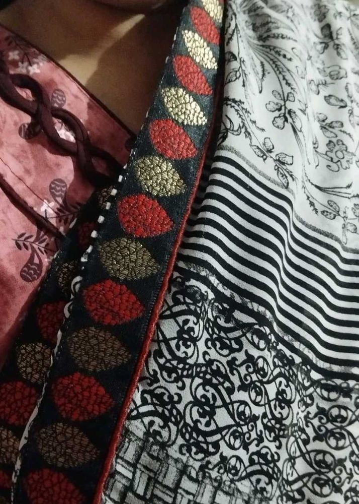 Black And White Printed Beautiful Saree 👌👌