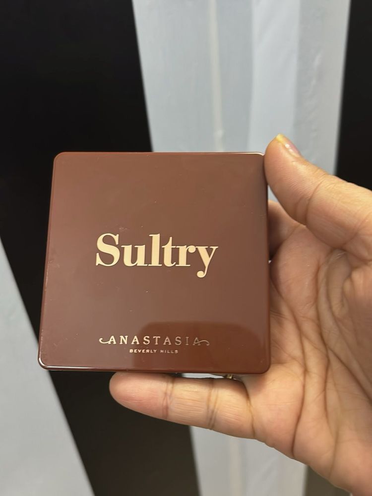 Anastasia sultry palette