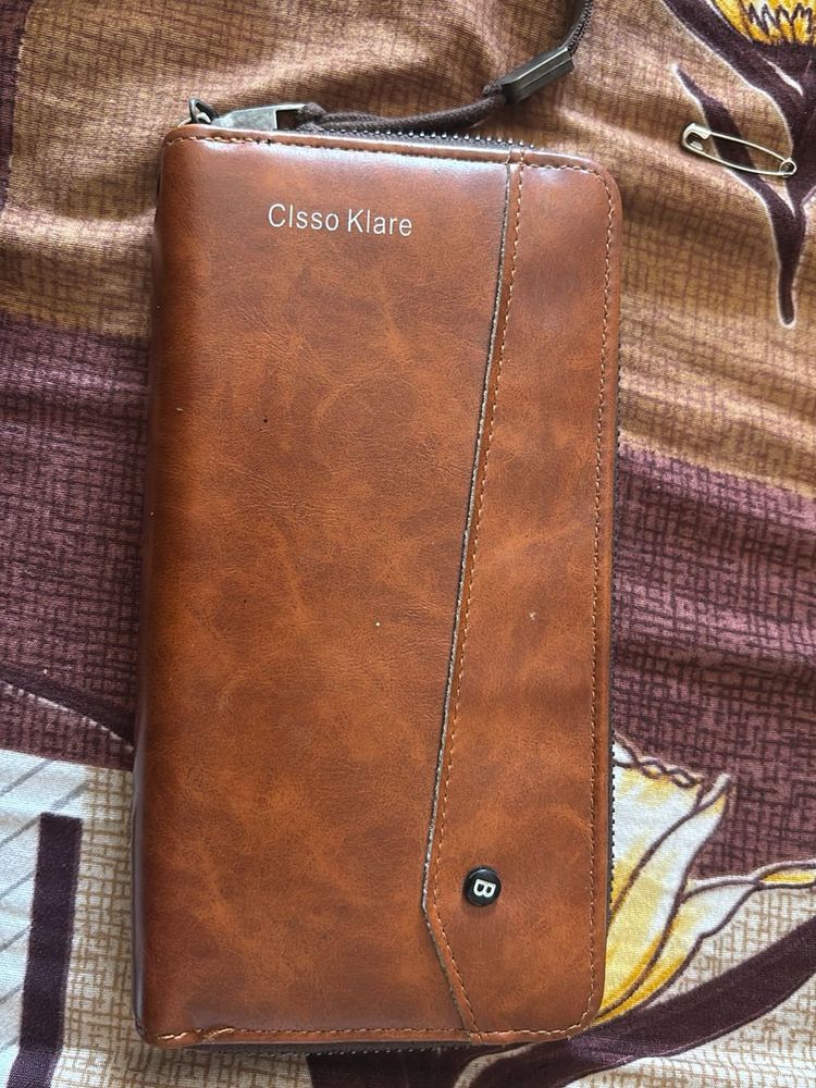 Clsso Klare Brown Wallet
