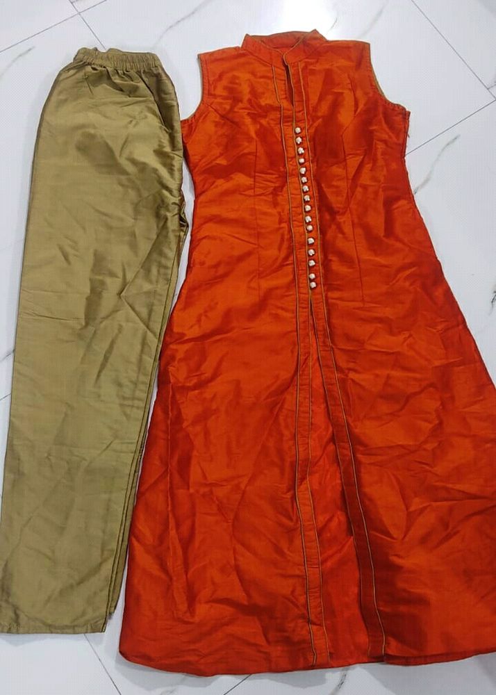 C Cut Kurta With Pent
