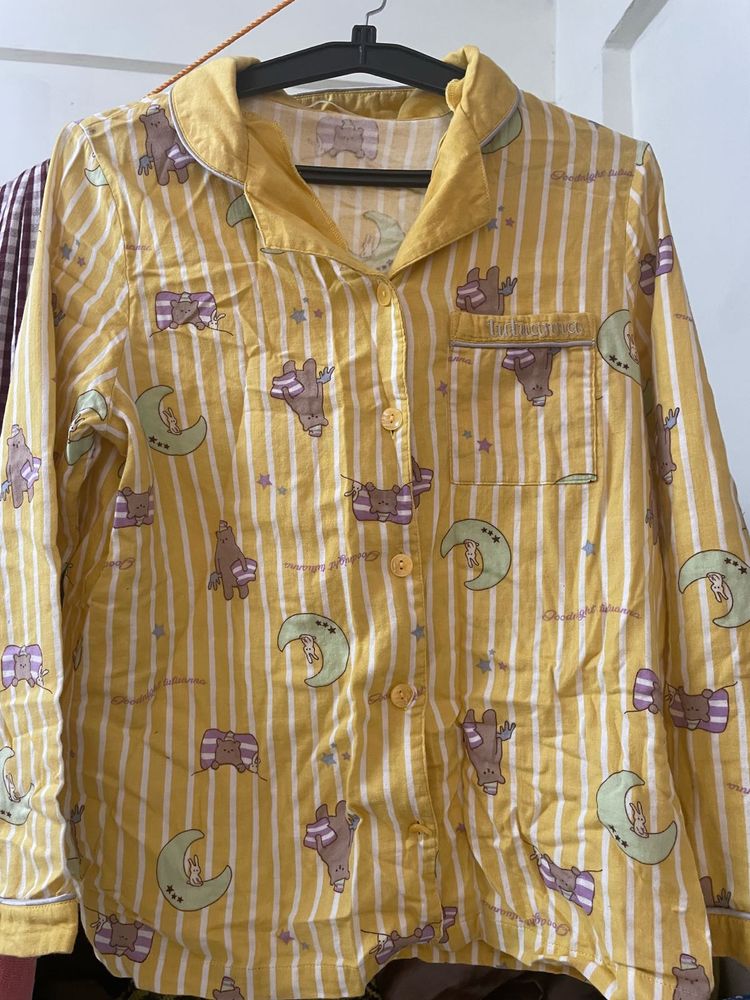 💛Cute Yellow Striped Pajama Top