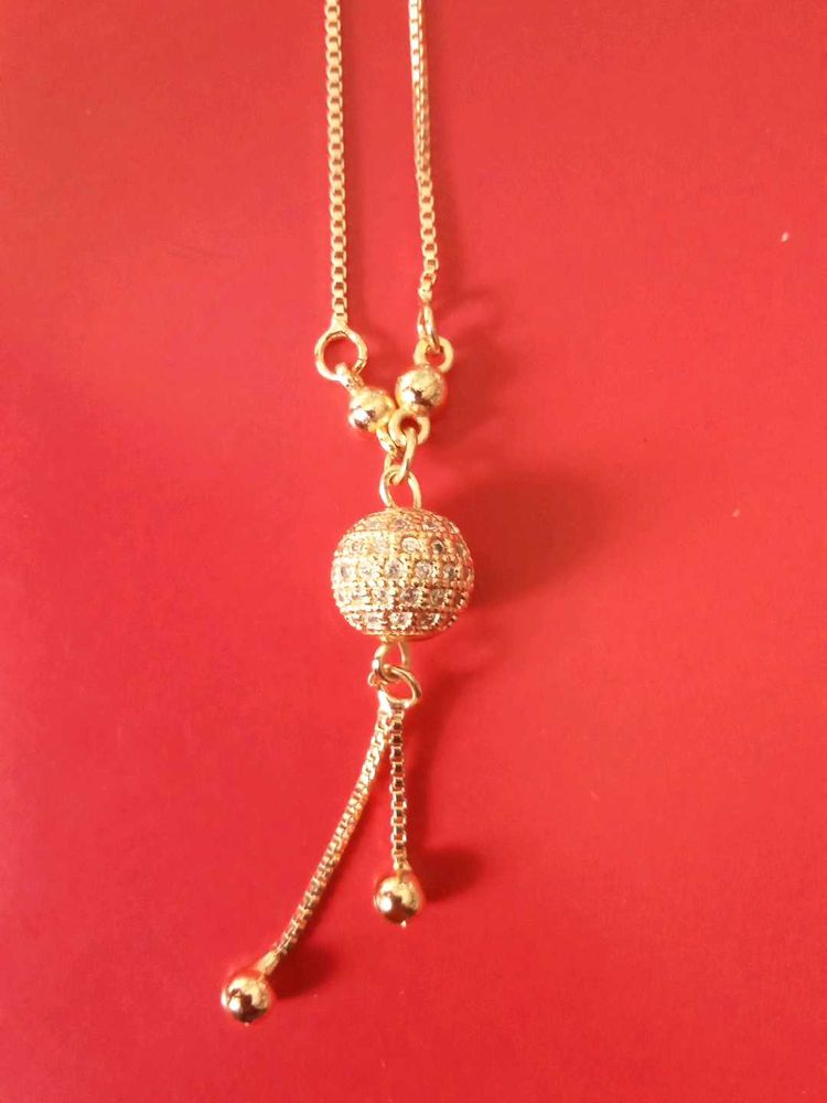 Gold Tone Ball Pendant Necklace