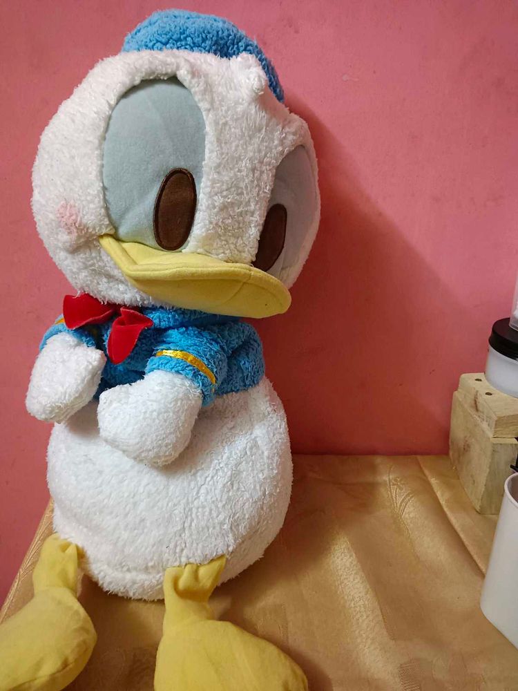 Donald Duck plush toy