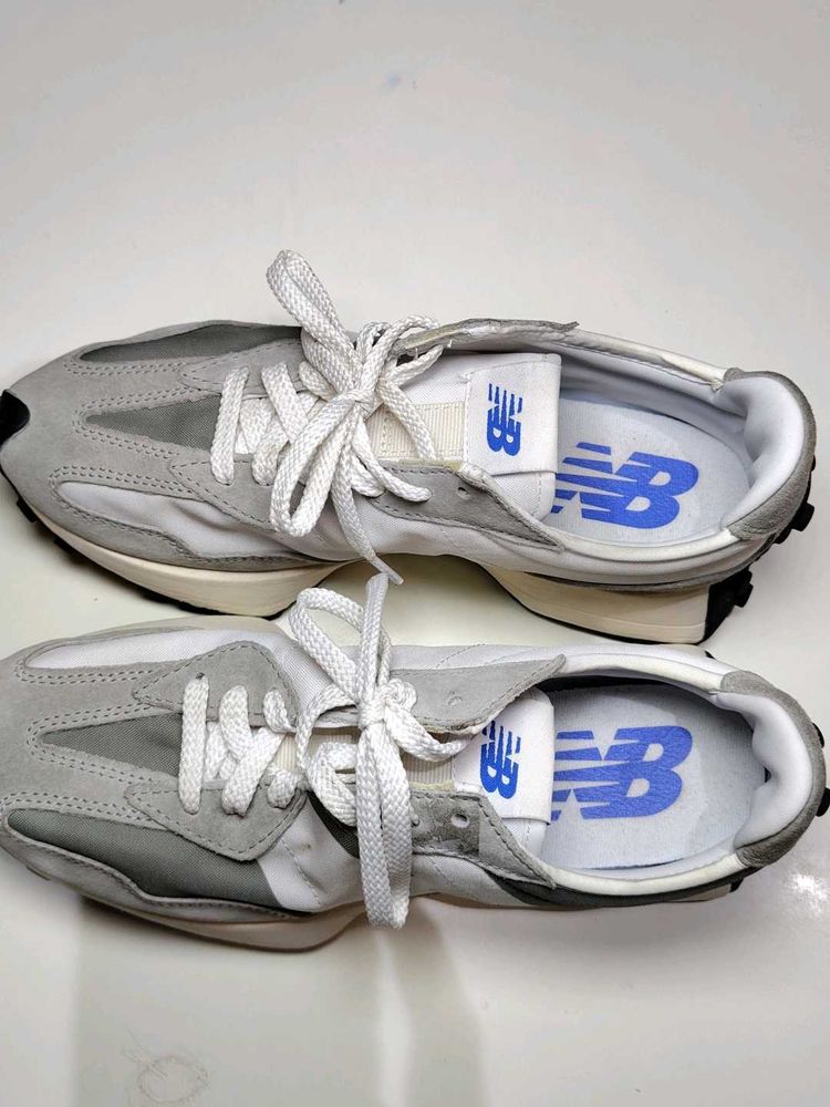 New Balance 327 Grey Sneakers