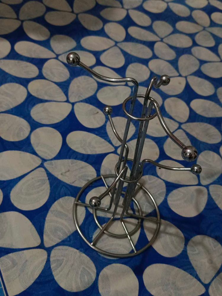Tea Cup Stand