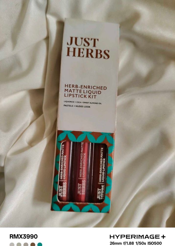 Herb Enriched Matte Liquid Lipstick Kit