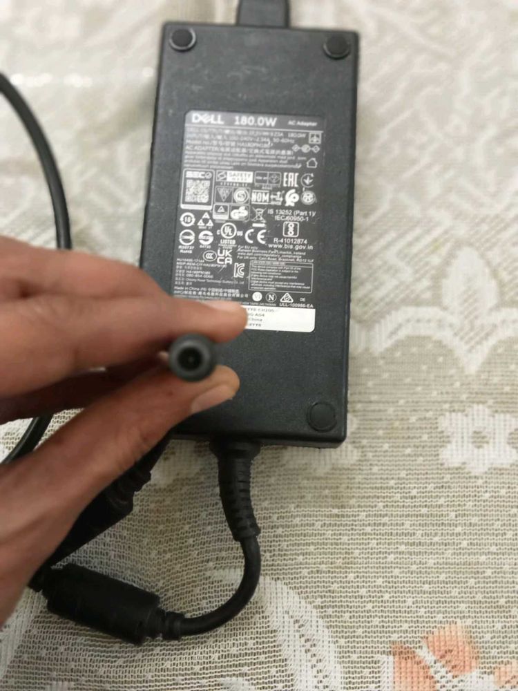 DELL LAPTOP CHARGER NEW AND ORIGINAL 180.0 WATT