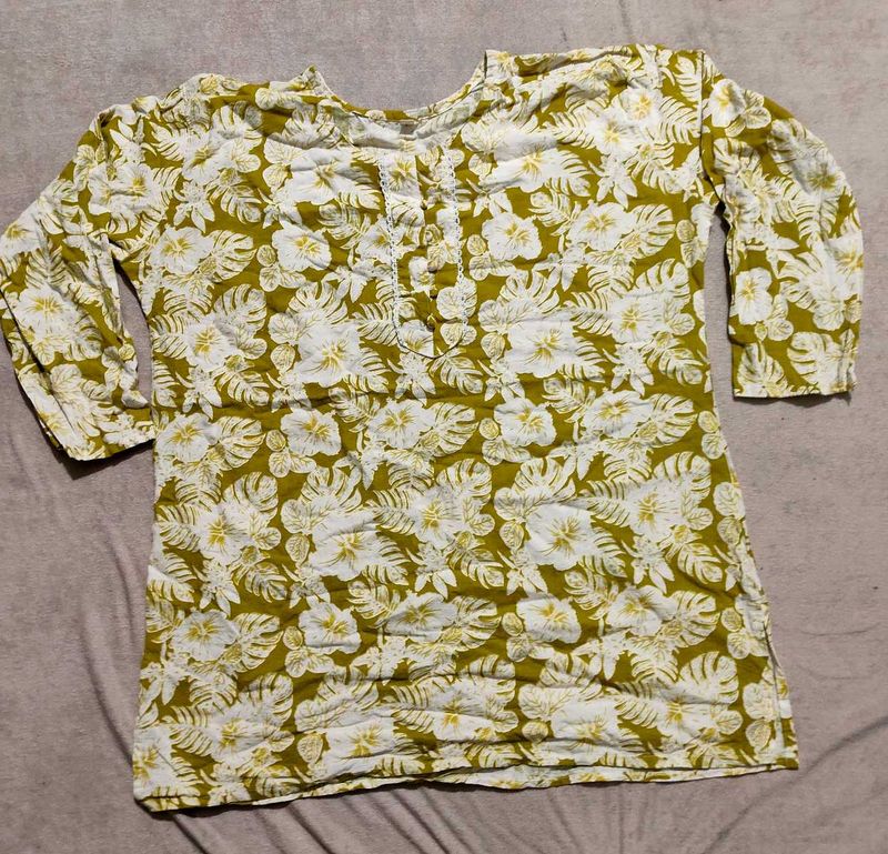 Floral Print short Kurta