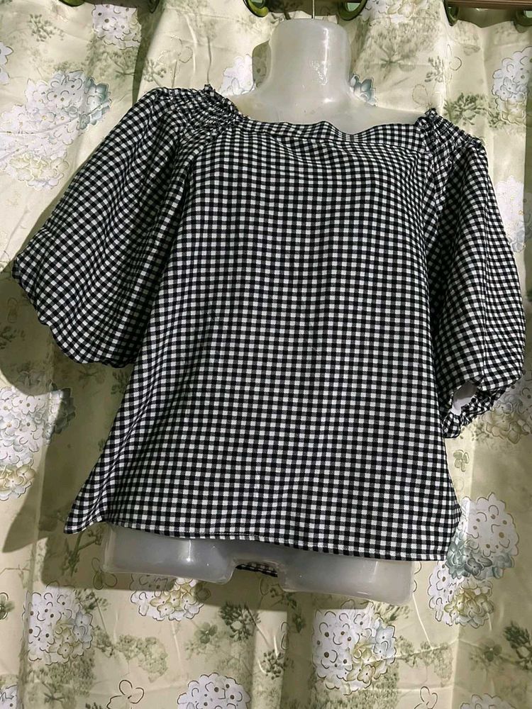 Chic Women's Tops Bundle