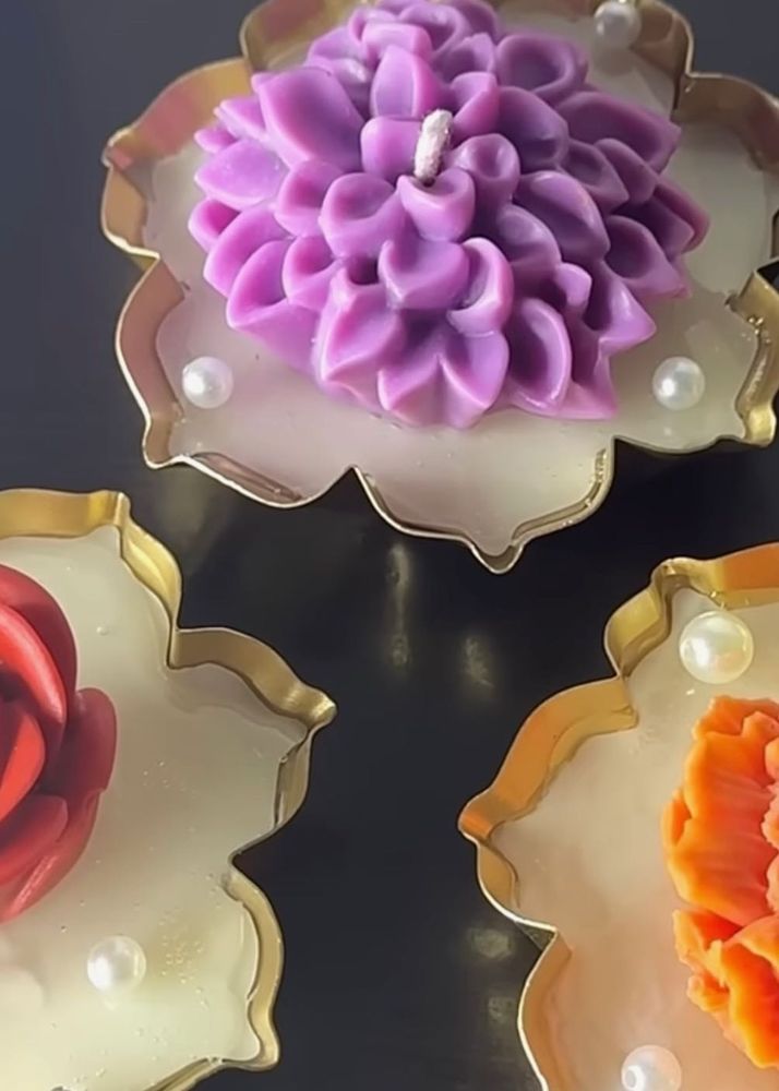 Urli Sunflower Scented Candles