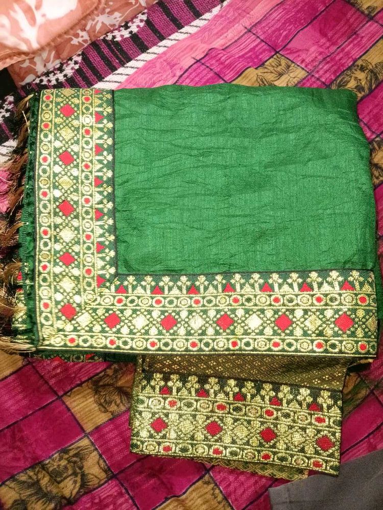 Saree with blouse
