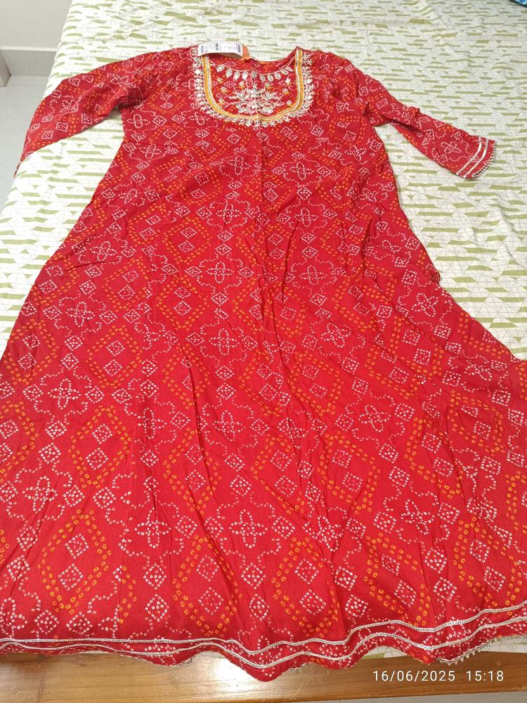 New Unused Xxl Red Printed Anarkali