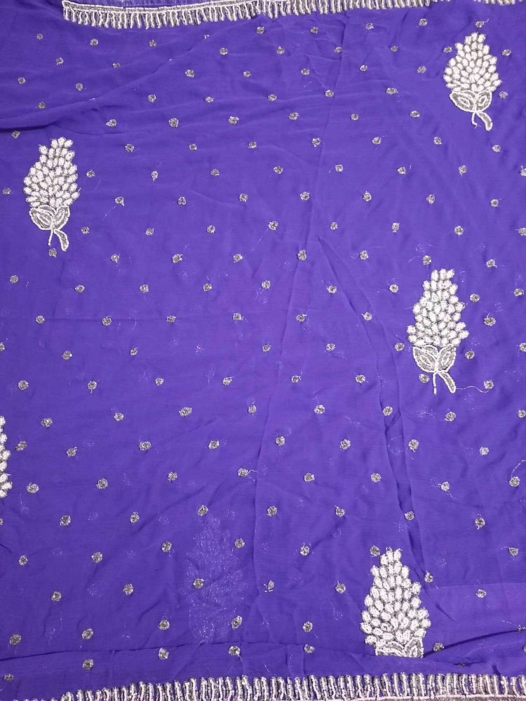 Saree With Blouse