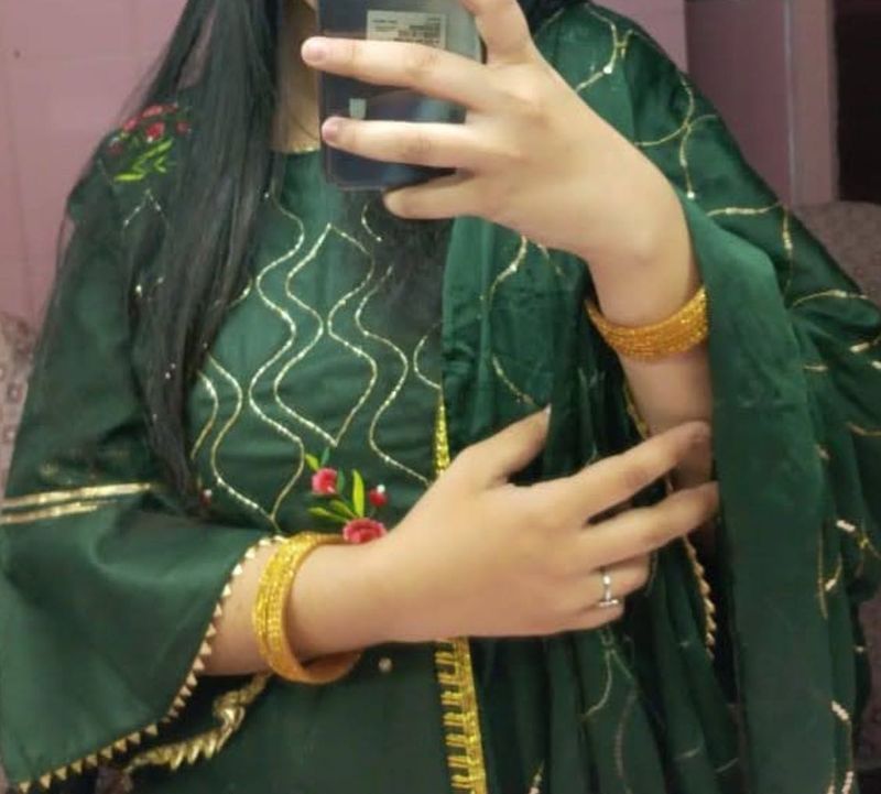Elegant Green Kurta Set
